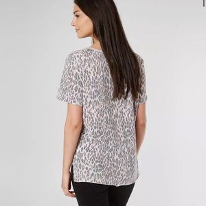 Free people leopard print burnout tourist tee Sz xs oversized closet staple